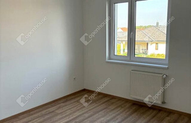 Kiadó téglalakás, albérlet, Székesfehérvárott 240 E Ft / hó