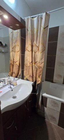 Eladó panellakás, Debrecenben 79 M Ft, 3+1 szobás