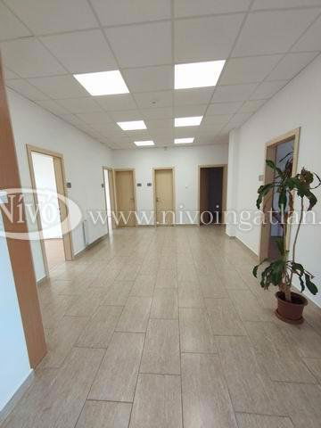 Kiadó iroda, Veszprémben 480 E Ft / hó, 5 szobás