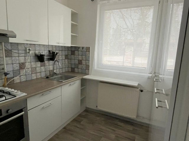 Kiadó családi ház, albérlet, Nyíregyházán 220 E Ft / hó