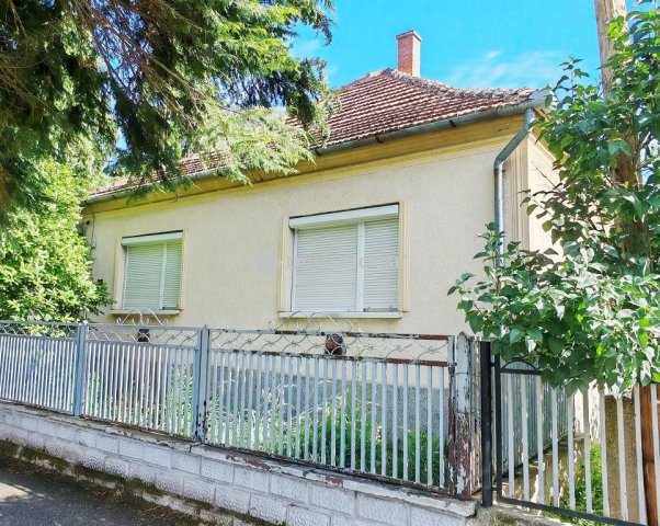 Eladó családi ház, Berzencén 21.9 M Ft, 3 szobás