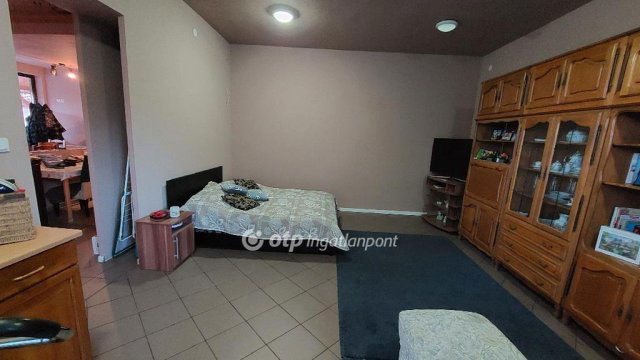 Eladó családi ház, Tarjánpusztán 65 M Ft, 4 szobás