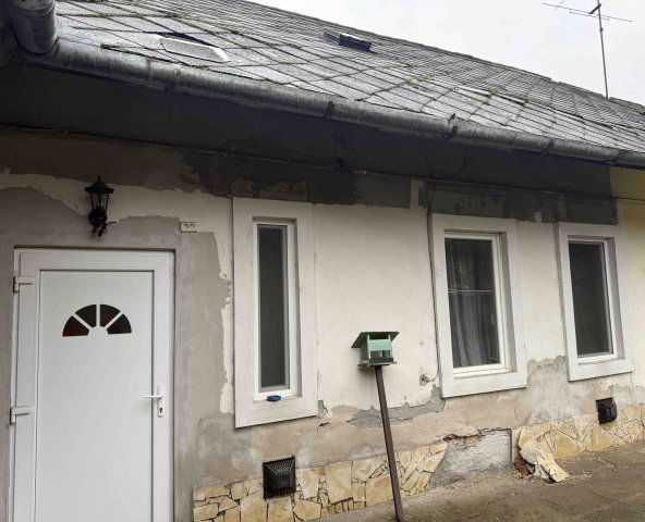 Eladó családi ház, Gödöllőn 34 M Ft, 1 szobás