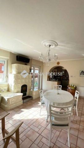 Eladó családi ház, Hajdúdorogon 95 M Ft, 9 szobás