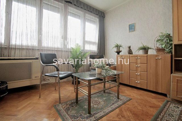 Eladó téglalakás, Szombathelyen 31.5 M Ft, 2 szobás