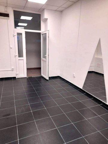 Kiadó üzlethelyiség, Ózdon 48 E Ft / hó / költözzbe.hu