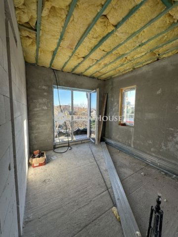 Eladó ikerház, Vecsésen 124.99 M Ft, 4 szobás