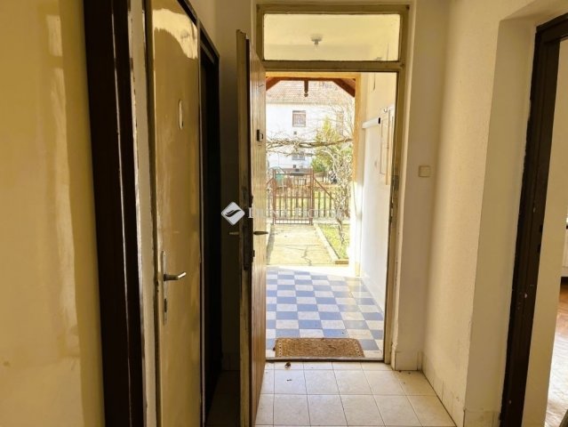 Eladó téglalakás, Ócsán 46.9 M Ft, 2 szobás