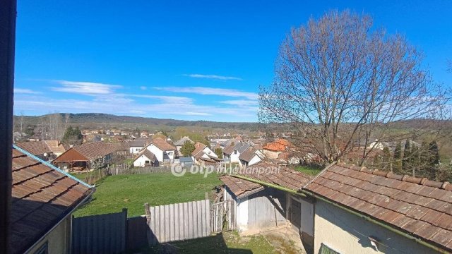 Eladó családi ház, Mátraballán 19 M Ft, 4+2 szobás