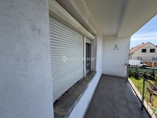 Eladó családi ház, Felsőpakonyban 84.9 M Ft, 5 szobás