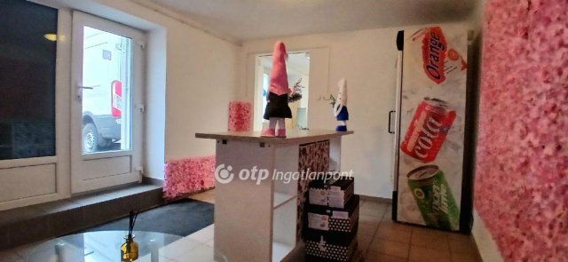 Eladó téglalakás, Budapesten, IX. kerületben 40 M Ft, 2 szobás