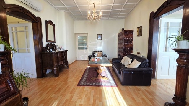 Eladó családi ház, Biatorbágyon 129.9 M Ft, 3 szobás