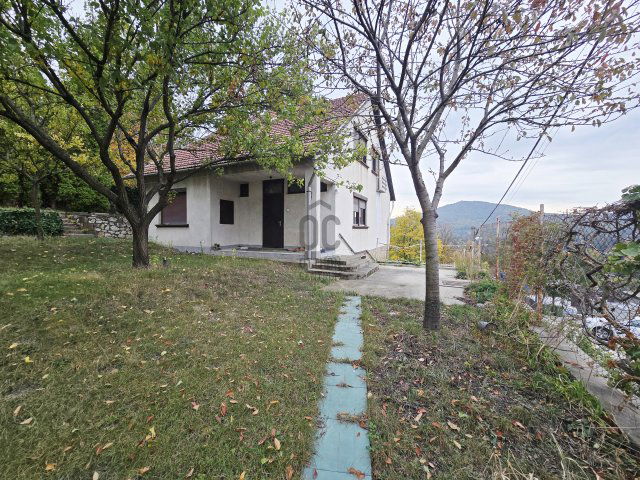 Eladó családi ház, Budapesten, II. kerületben 185 M Ft, 4 szobás