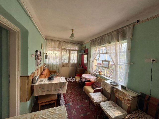 Eladó családi ház, Hajdúböszörményen 42 M Ft, 1+1 szobás