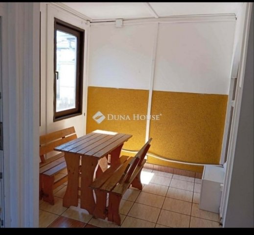 Eladó családi ház, Délegyházán 39 M Ft, 3 szobás