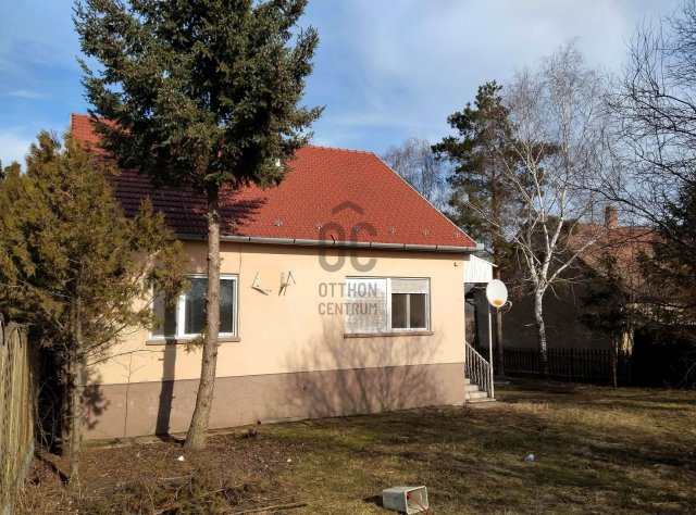 Eladó családi ház, Halmajugrán 34.9 M Ft, 4 szobás
