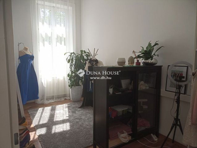 Kiadó iroda, Zalaegerszegen 230 E Ft / hó, 3 szobás