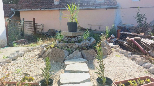 Eladó családi ház, Sarkadon, Táncsics utcában 16 M Ft
