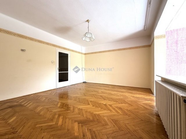 Eladó családi ház, Orosházán 33 M Ft, 3 szobás