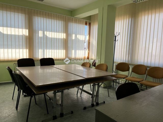 Eladó iroda, Szegeden 29.464 M Ft / költözzbe.hu