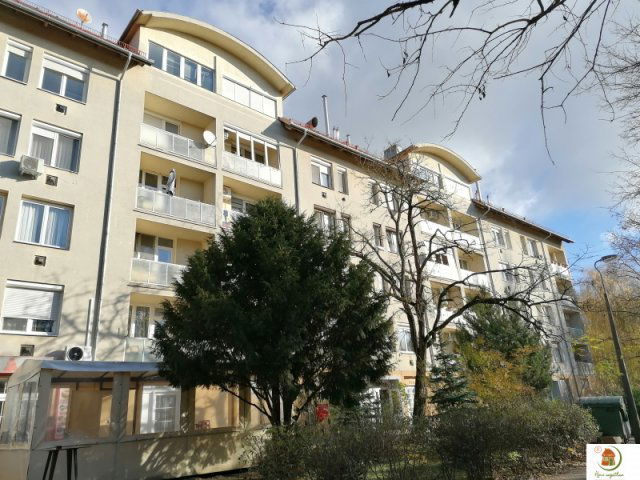 Eladó téglalakás, Piliscsabán 49.9 M Ft, 1 szobás