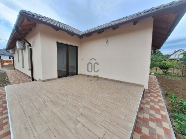 Eladó családi ház, Veresegyházon 155 M Ft, 5 szobás