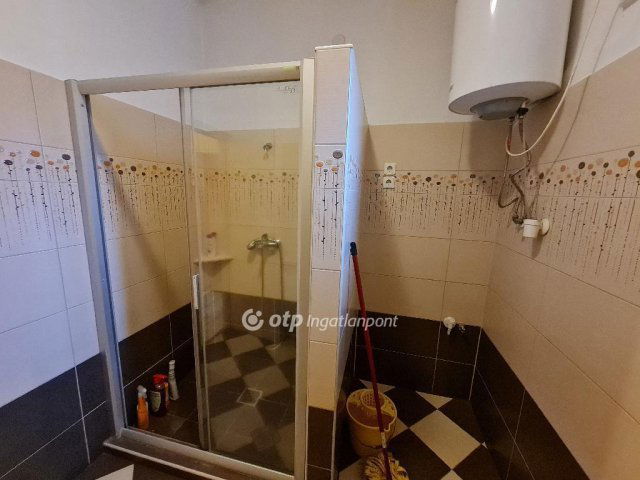 Eladó családi ház, Debrecenben 79.5 M Ft, 3 szobás