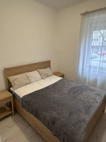 Kiadó téglalakás, albérlet, XI. kerületben, Somogyi úton