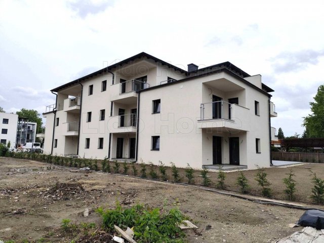 Eladó nyaraló, Zamárdiban 98 M Ft, 2 szobás