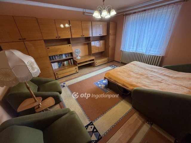 Eladó családi ház, Kocséren 27.9 M Ft, 4 szobás