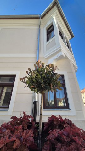 Eladó téglalakás, Győrött 109.9 M Ft, 3 szobás