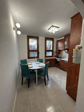 Eladó panellakás, Törökszentmiklóson 30.9 M Ft, 2 szobás