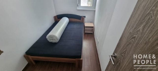 Kiadó téglalakás, albérlet, Szegeden 175 E Ft / hó, 1+1 szobás