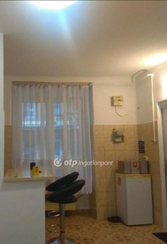 Eladó téglalakás, Budapesten, VIII. kerületben 32.5 M Ft