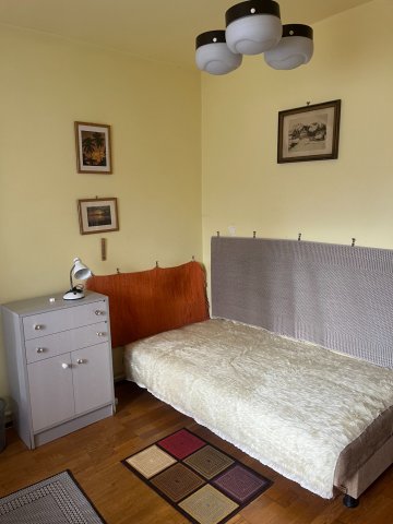 Kiadó téglalakás, albérlet, Pécsett, Pacsirta utcában