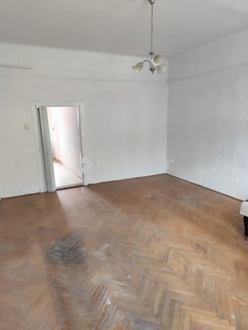 Eladó téglalakás, Budapesten, XIV. kerületben 50.5 M Ft