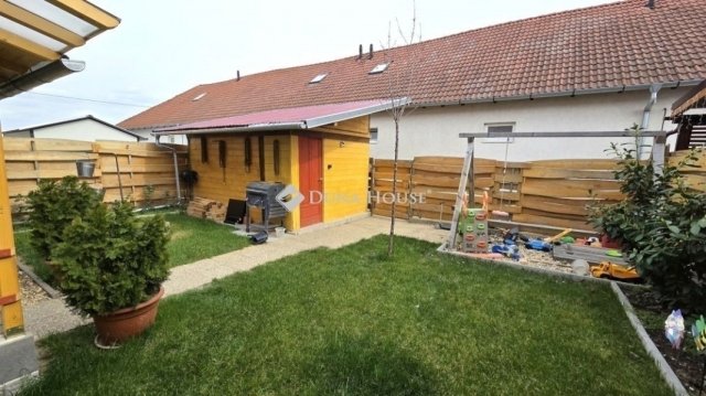 Eladó családi ház, Csévharaszton 84.9 M Ft, 4 szobás