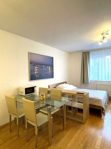 Kiadó téglalakás, albérlet, III. kerületben, Lajos utcában