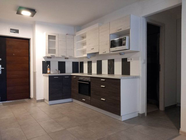 Kiadó téglalakás, albérlet, Pécsett, Katalin utcában, 2 szobás