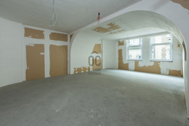 Eladó ipari ingatlan, Budapesten, VIII. kerületben 1500 M Ft