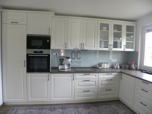 Eladó családi ház, Mohácson 71.9 M Ft, 3 szobás