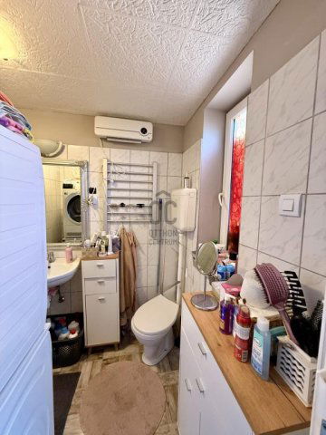 Eladó téglalakás, Budapesten, XV. kerületben 53.5 M Ft, 2 szobás