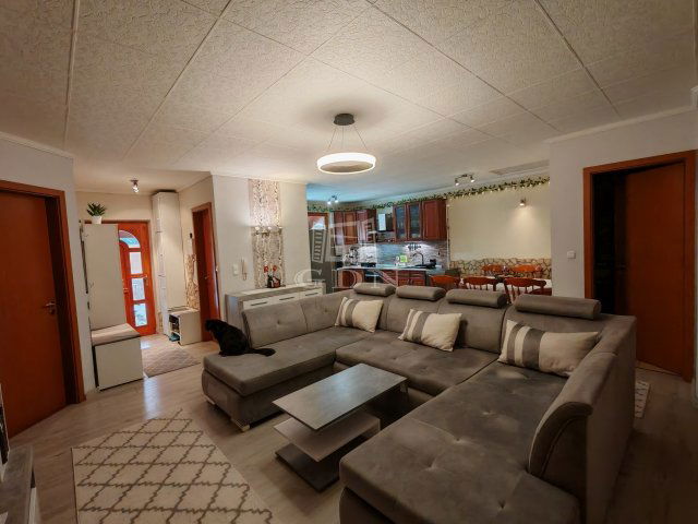 Eladó téglalakás, Pécelen 84.95 M Ft, 3+1 szobás