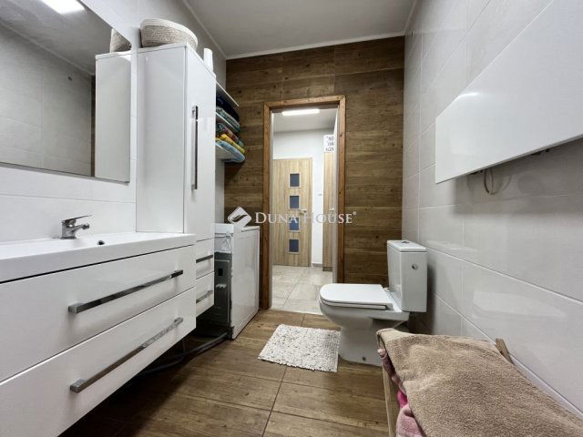 Eladó családi ház, Városlődön 51.9 M Ft, 1+2 szobás