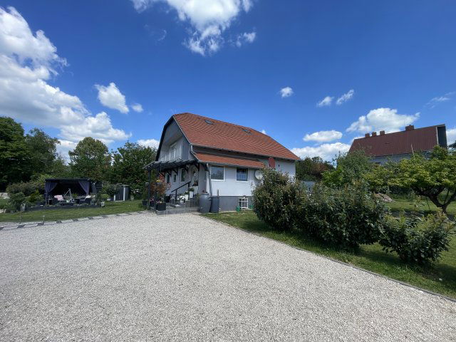 Eladó családi ház, Cserszegtomajon, Vadász utcában 115 M Ft