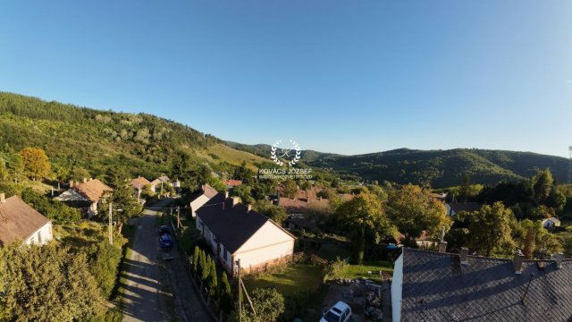 Eladó ikerház, Ózdon, Rózsadomb úton 5.9 M Ft, 3 szobás