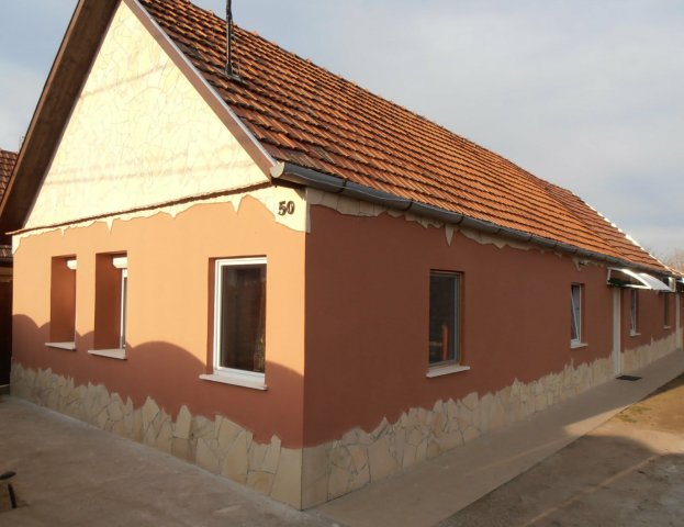 Eladó családi ház, Sülysápon 58 M Ft, 3+2 szobás