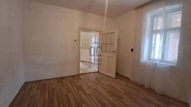 Eladó családi ház, Vámospércsen 33 M Ft, 3 szobás