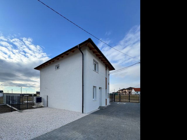 Eladó családi ház, Vácrátóton 90 M Ft, 4 szobás