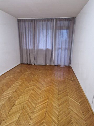 Kiadó panellakás, albérlet, XXII. kerületben, Dévény utcában